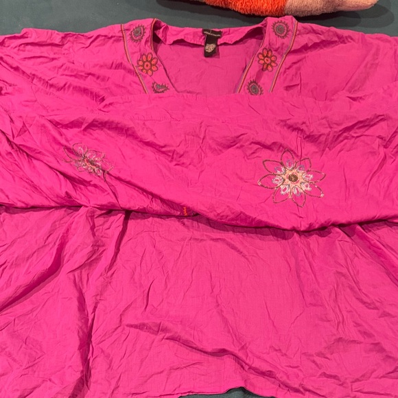 Moda International Purple Floral Embroidered Cover Up. Size small. - Picture 5 of 6